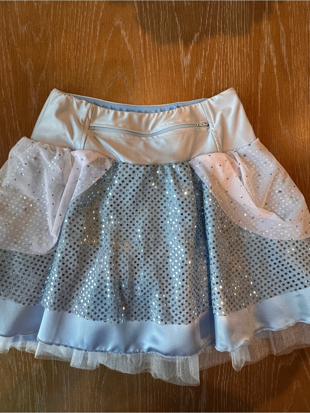iGlow Running Glass Slipper Princess Skirt- Size medium, never worn.